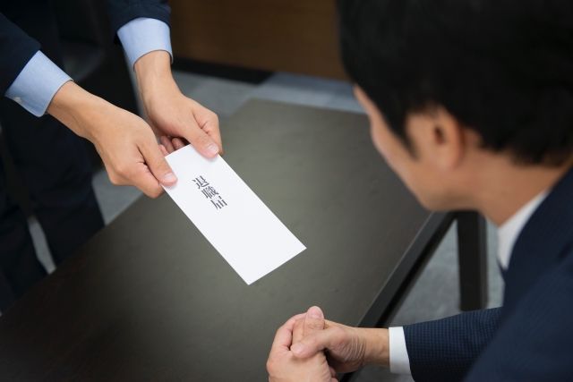 なぜ新卒10ヶ月で仕事を辞めたのか?
